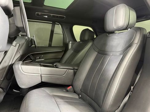 Used 2023 Land Rover Range Rover Autobiography AWD/4WD image 23