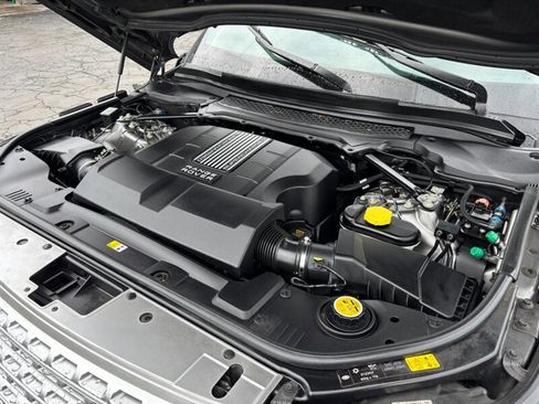 Used 2014 Land Rover Range Rover Long Wheelbase Supercharged image 31