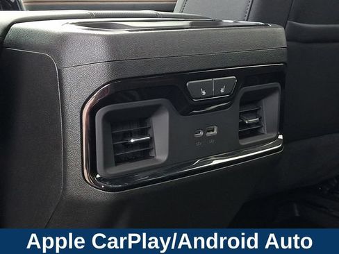 Used 2025 GMC Sierra 1500 AT4 w/ Technology Package AWD/4WD image 19