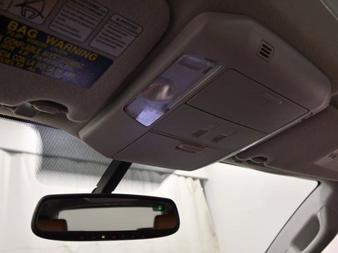 Used 2013 Toyota Sequoia Platinum image 34