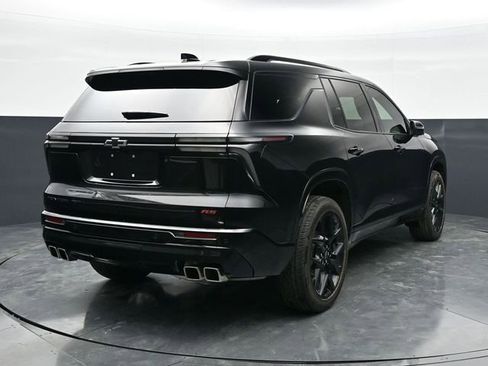 Used 2024 Chevrolet Traverse RS image 7