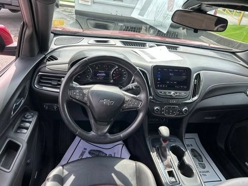 Used 2022 Chevrolet Equinox RS w/ RS Leather Package FWD image 27