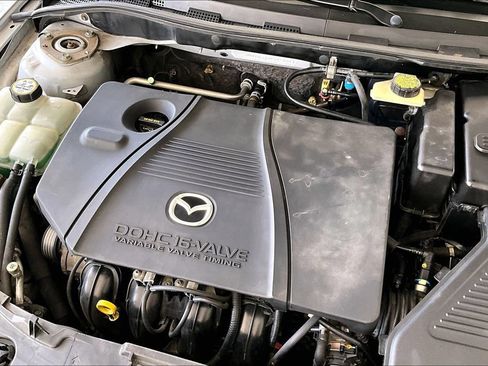 Used 2005 MAZDA MAZDA3 s FWD image 31