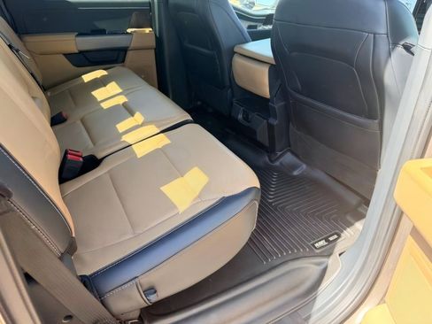 Used 2022 Ford F150 Lariat AWD/4WD image 13