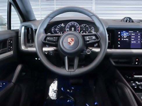 New 2026 Porsche Cayenne GTS AWD/4WD image 13