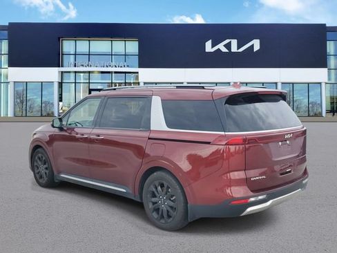 Used 2024 Kia Carnival SX Prestige FWD image 3