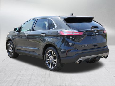 Used 2021 Ford Edge Titanium w/ Equipment Group 301A AWD/4WD image 5