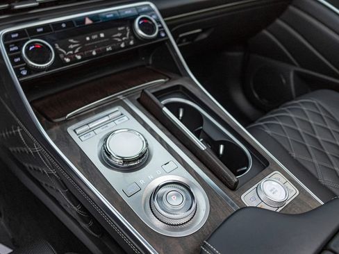 Used 2024 Genesis GV80 3.5T w/ Prestige Package AWD/4WD image 27