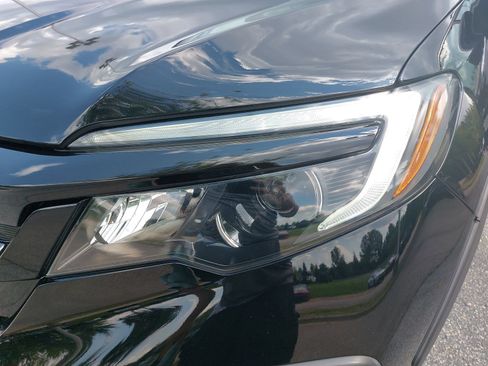Used 2022 Honda Pilot TrailSport image 33