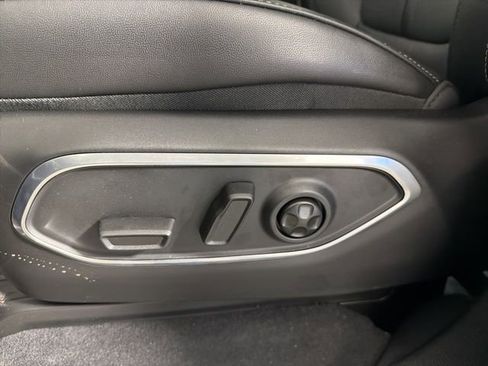 New 2026 Jeep Grand Wagoneer 4WD w/ Premium Group I image 18