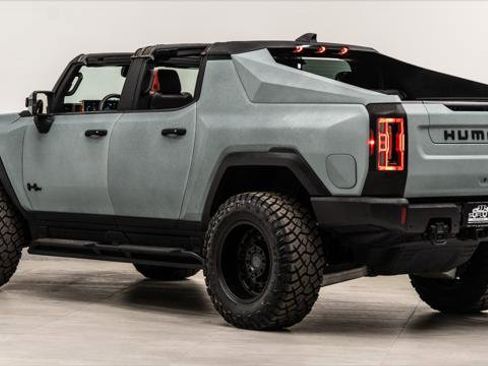 Used 2022 GMC Hummer EV Edition 1 w/ LPO, Illumination Package image 12