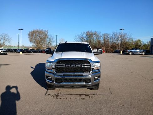 Used 2024 RAM 2500 Big Horn w/ Off Road Package image 2