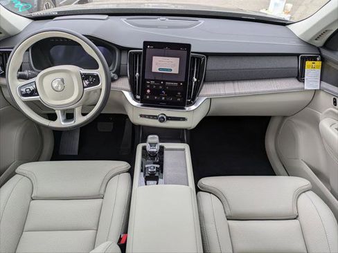 New 2026 Volvo XC90 B6 Ultra w/ Protection Package image 12