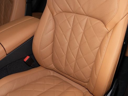 New 2026 BMW X6 M60i image 19