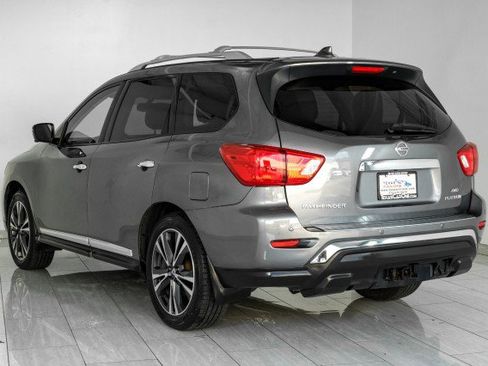 Used 2020 Nissan Pathfinder Platinum AWD/4WD image 7