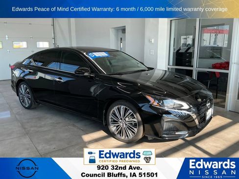 Used 2024 Nissan Altima 2.5 SL FWD image 2