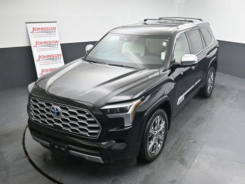 Used 2023 Toyota Sequoia Capstone image 29