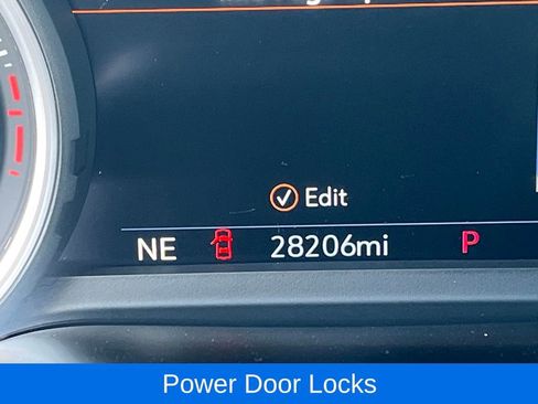 Used 2022 Chevrolet Silverado 2500 High Country w/ Z71 Off-Road Package image 34