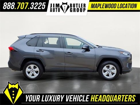 Used 2020 Toyota RAV4 XLE image 5