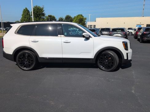Used 2021 Kia Telluride SX w/ SX Prestige Package AWD/4WD image 6