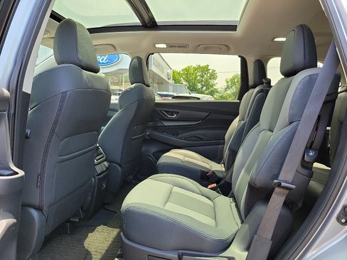 Used 2022 Subaru Ascent Onyx Edition AWD/4WD image 11