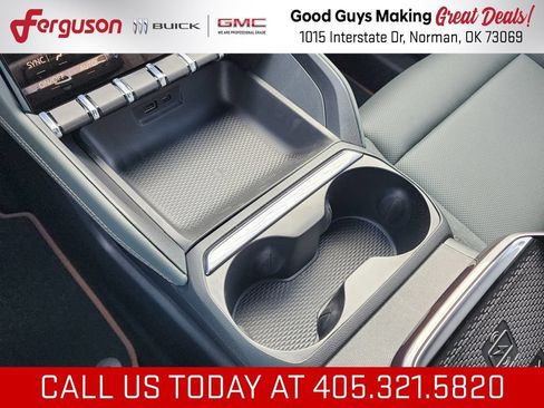 New 2026 GMC Terrain AT4 w/ Convenience Package III AWD/4WD image 32