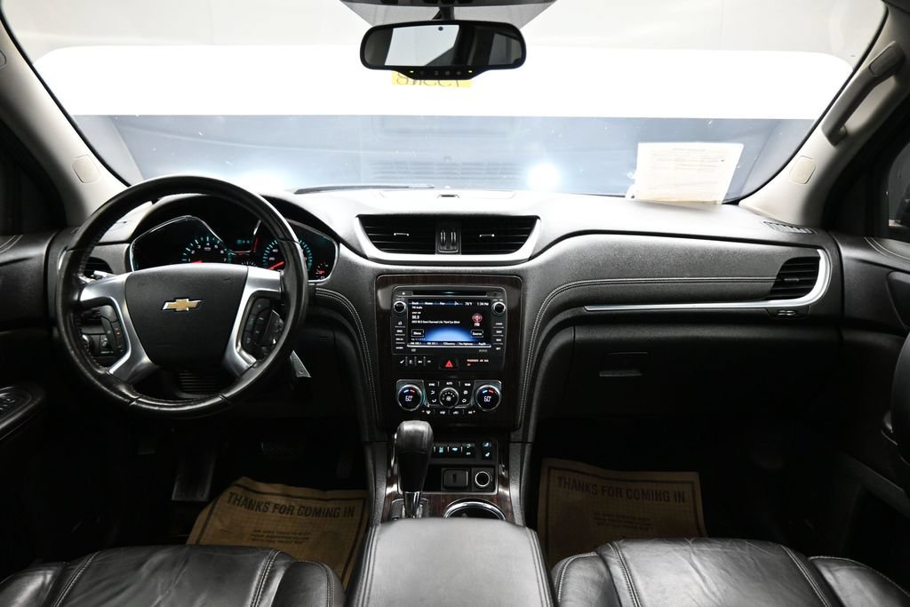 Used 2016 Chevrolet Traverse LT FWD image 14