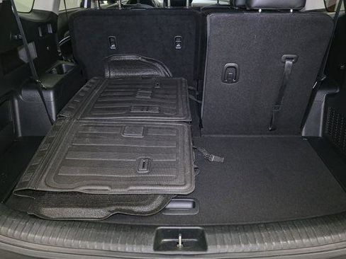 Used 2022 Kia Telluride EX image 12