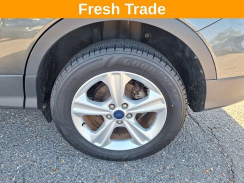 Used 2016 Ford Escape SE image 25