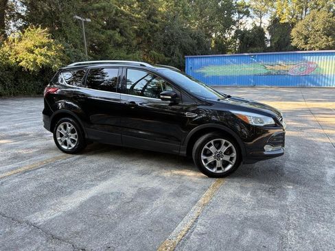 Used 2015 Ford Escape Titanium AWD/4WD image 3