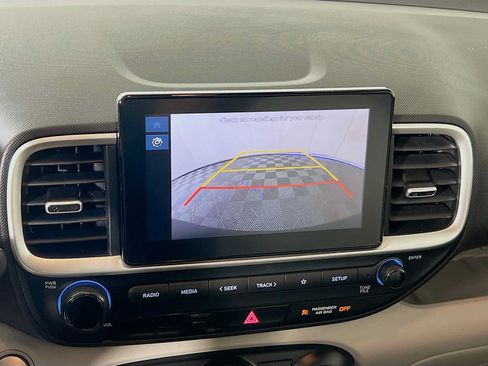 Certified 2026 Hyundai Venue SEL FWD image 14