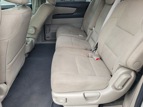Used 2016 Honda Odyssey SE image 6