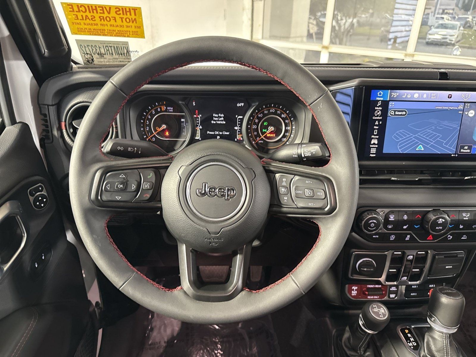 Used 2024 Jeep Gladiator Rubicon AWD/4WD image 17