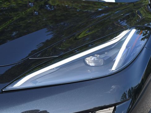 Used 2024 Chevrolet Corvette Z06 image 15