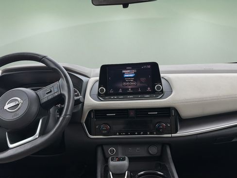 Certified 2023 Nissan Rogue SV w/ SV Premium Package AWD/4WD image 7