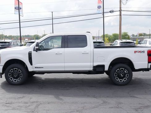 New 2026 Ford F250 Platinum image 10