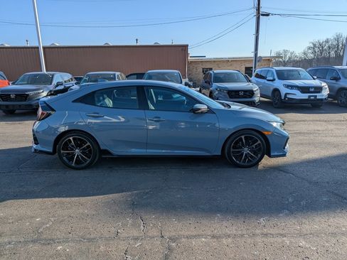 Used 2021 Honda Civic Sport Touring image 2