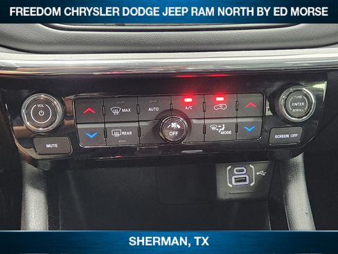 Used 2022 Jeep Compass Limited AWD/4WD image 13