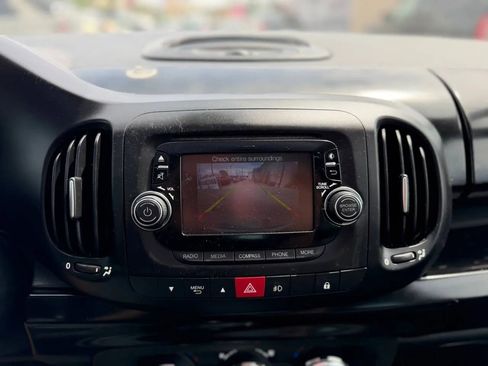 Used 2016 FIAT 500L Trekking FWD image 42