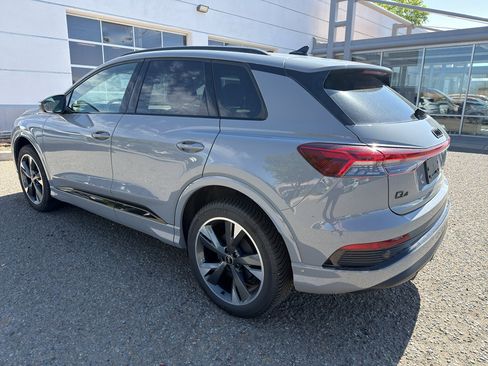 Used 2023 Audi Q4 e-tron Premium Plus w/ Premium Plus AWD/4WD image 17