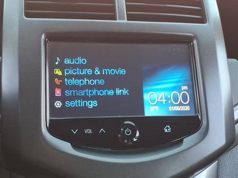 Used 2016 Chevrolet Sonic LT image 21