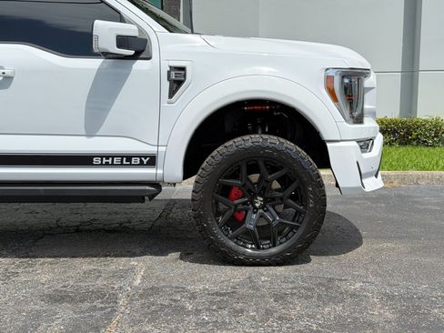 Used 2022 Ford F150 Lariat w/ Equipment Group 502A High AWD/4WD image 4