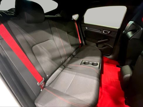 Used 2025 Honda Civic Type R image 18