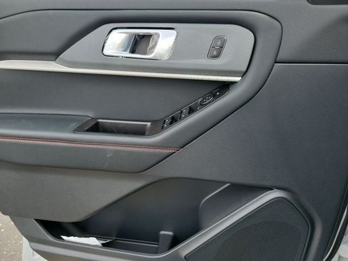 New 2027 Ford Explorer ST-Line AWD/4WD image 17