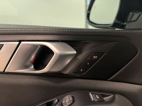 Used 2020 BMW X5 xDrive40i w/ Premium Package image 27