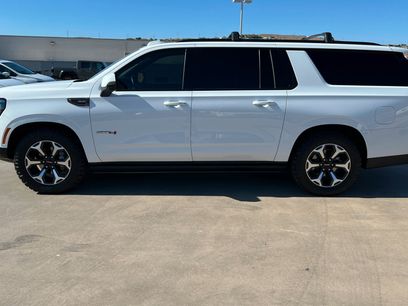 Used 2025 GMC Yukon XL AT4 Ultimate
