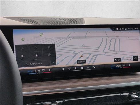 New 2026 BMW X5 xDrive50e image 14