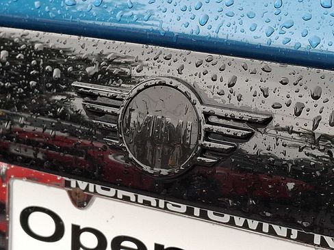 Used 2024 MINI Cooper S FWD image 29