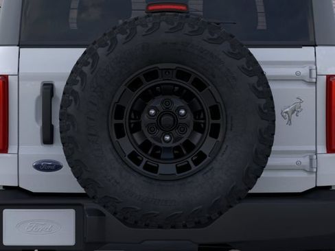 New 2026 Ford Bronco 2-Door AWD/4WD image 24