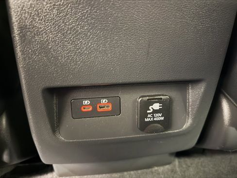 Used 2022 Nissan Frontier PRO-4X w/ Pro-4X Premium Package image 30